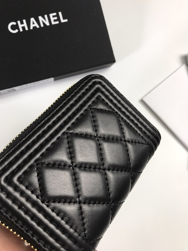 コピーシャネル激安財布素材ディテール